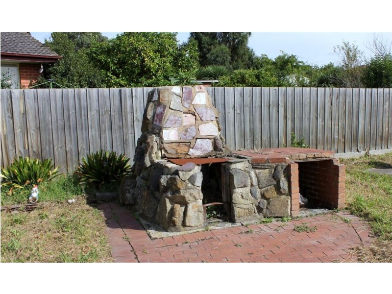 7 Monaro Close, Wantirna South VIC 3152