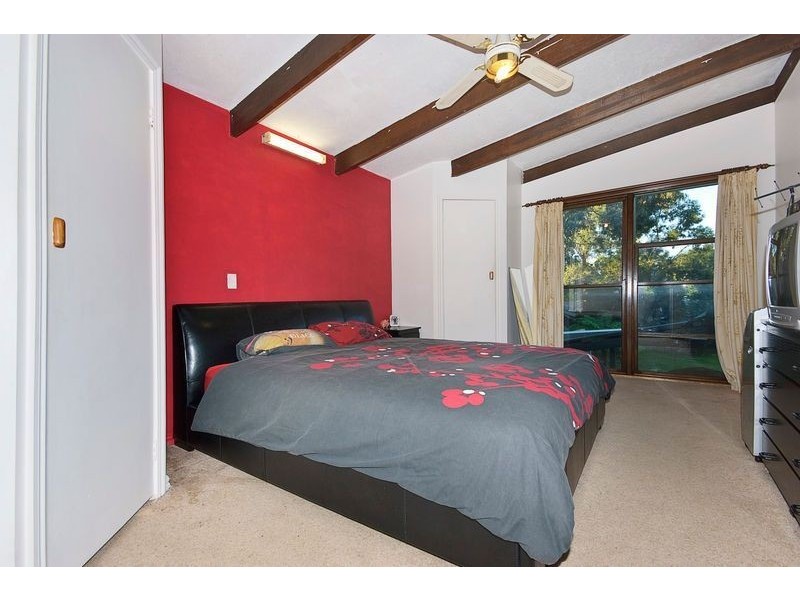 16 Carnarvon Avenue, The Basin VIC 3154