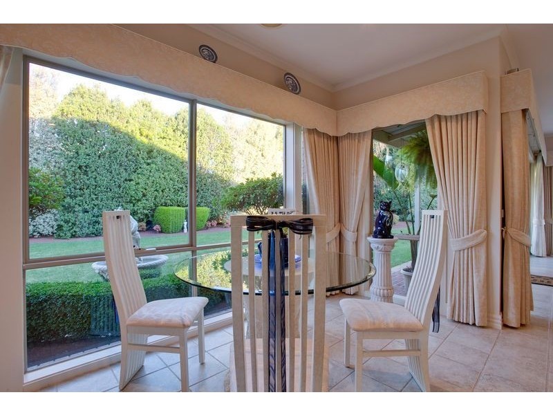 27 Sunset Drive, Kilsyth South VIC 3137