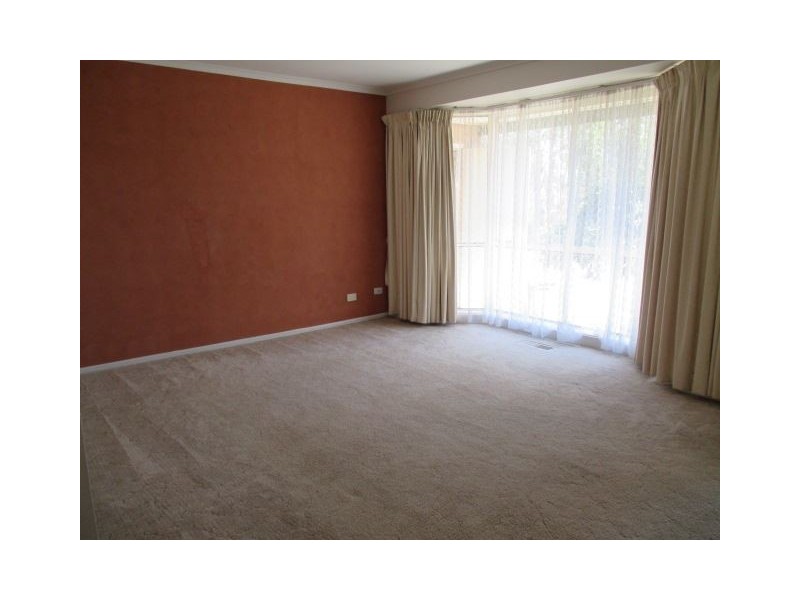 25 Manifold Court, Croydon VIC 3136