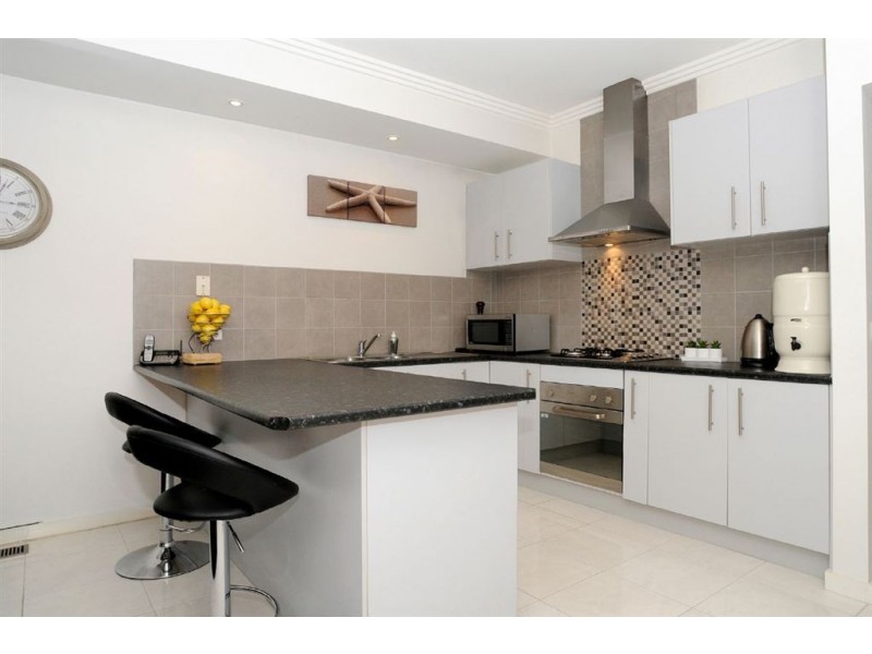 8/277-279 Colchester Road, Kilsyth South VIC 3137