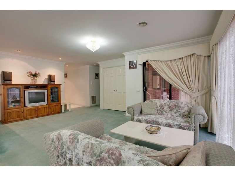 2/4 Park Crescent, Boronia VIC 3155