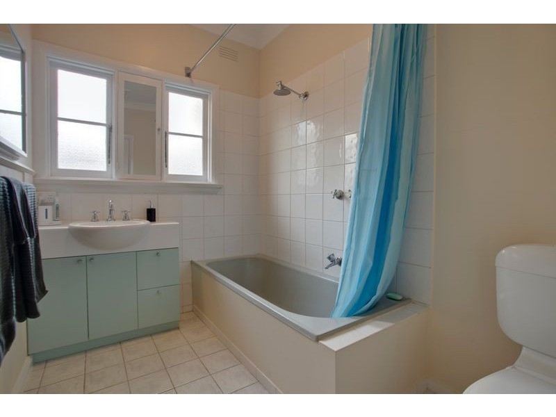 1/5 Farnham Road, Bayswater VIC 3153