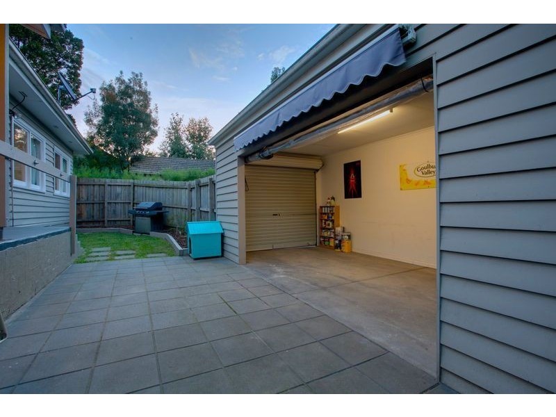 1/5 Farnham Road, Bayswater VIC 3153