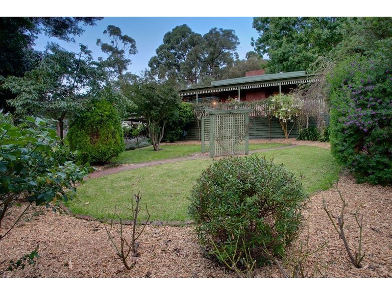 302 Forest Road, The Basin VIC 3154