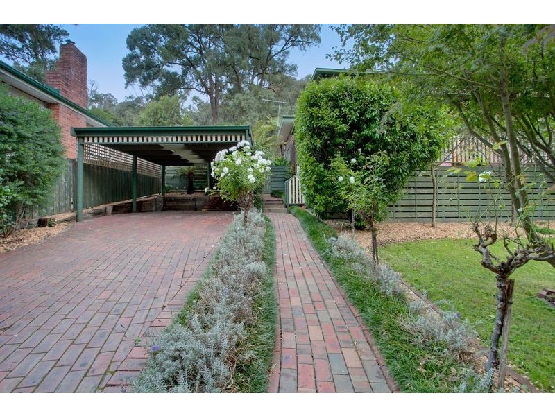 302 Forest Road, The Basin VIC 3154