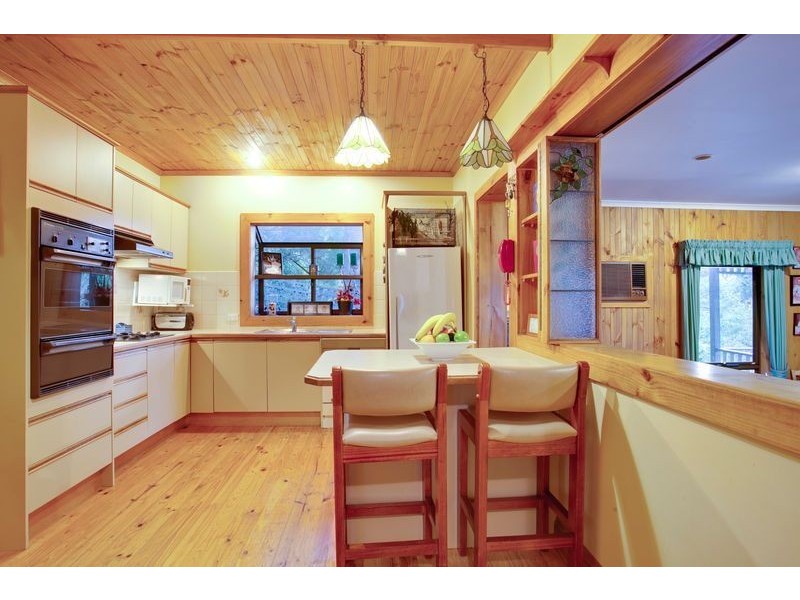 302 Forest Road, The Basin VIC 3154