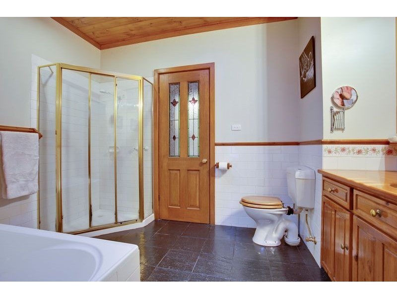 302 Forest Road, The Basin VIC 3154