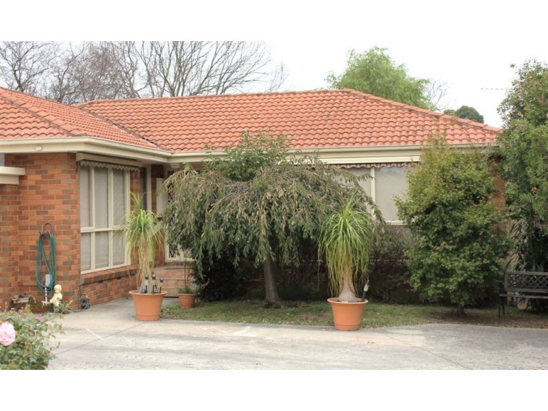 2/13 Laurel Avenue, Boronia VIC 3155
