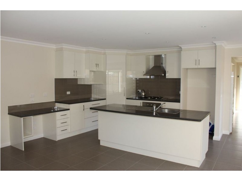 1A Keeler Avenue, Bayswater VIC 3153