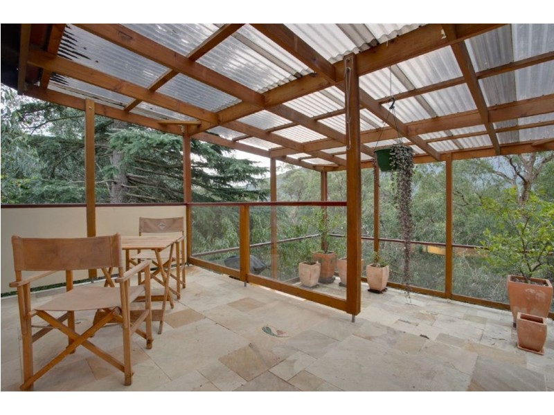 12 Grandview Crescent, Upper Ferntree Gully VIC 3156