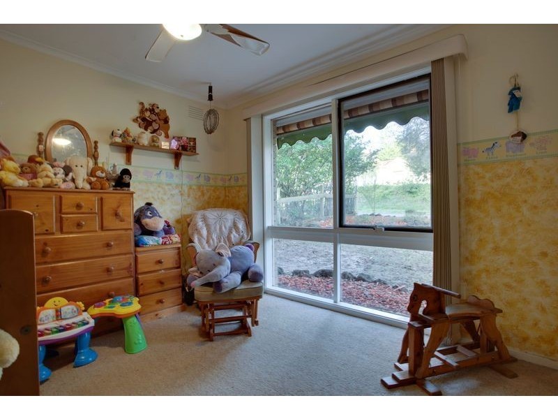 28 Sycamore Crescent, Boronia VIC 3155