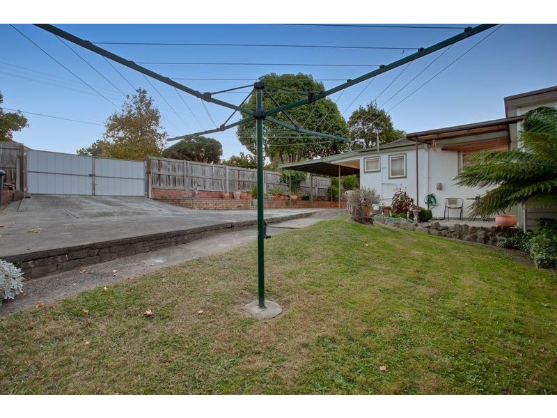 2 Margot Street, Ferntree Gully VIC 3156