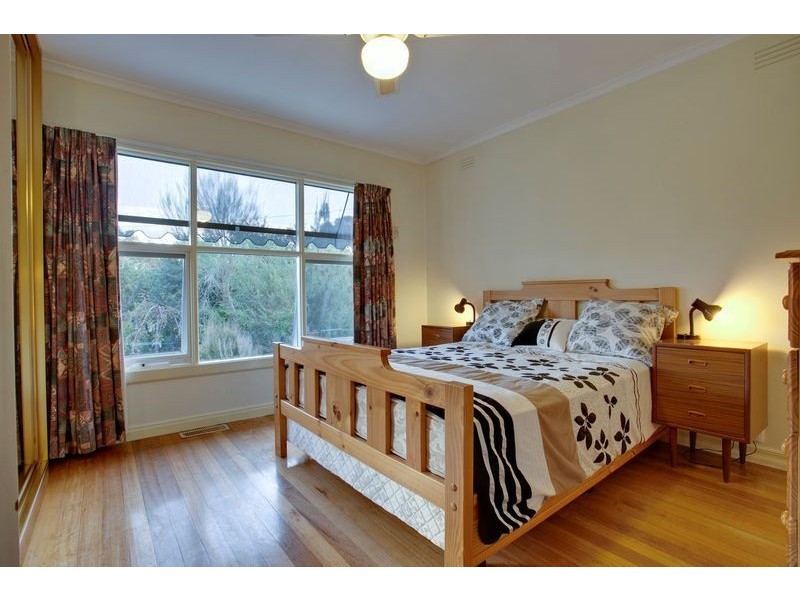 2 Park Boulevard, Ferntree Gully VIC 3156