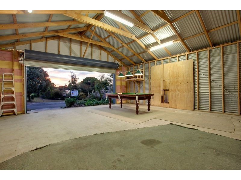 2 Park Boulevard, Ferntree Gully VIC 3156