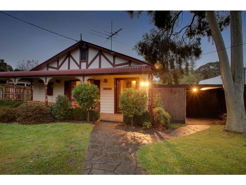 17 Moncoe Street, Boronia VIC 3155