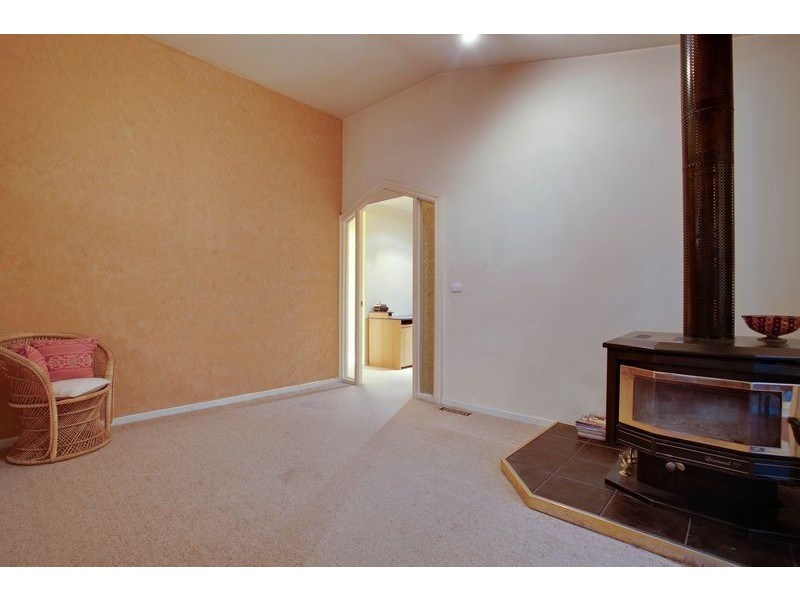 17 Moncoe Street, Boronia VIC 3155