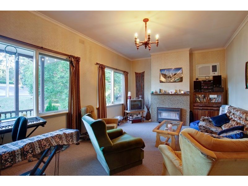 15 Stewart Street, Boronia VIC 3155