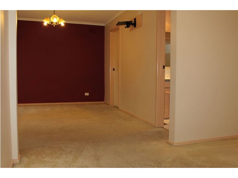 135 Rolling Hills Road, Chirnside Park VIC 3116