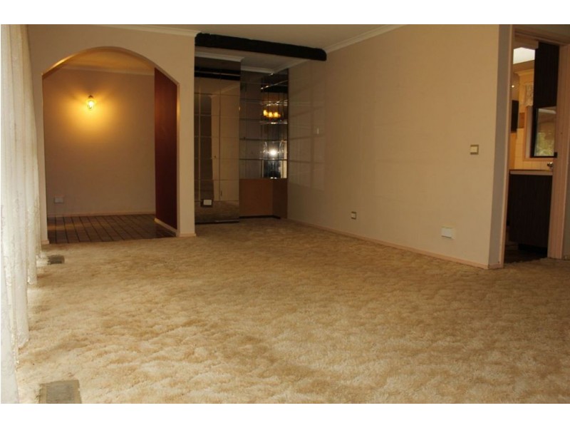 135 Rolling Hills Road, Chirnside Park VIC 3116