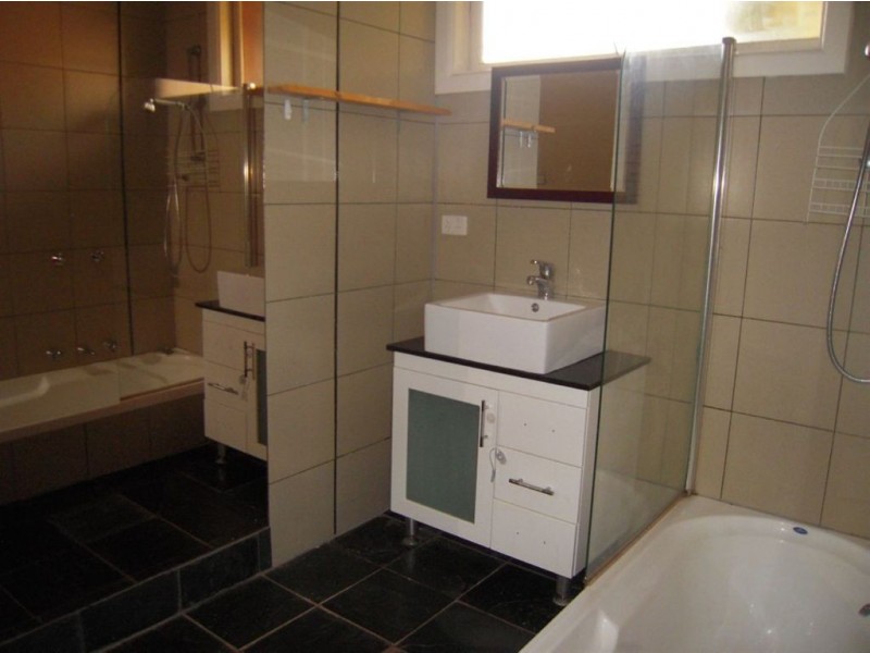 1 Ronald Street, Ringwood VIC 3134