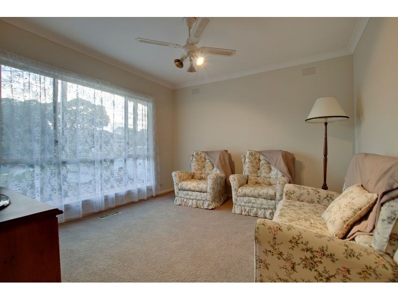 7 Suffolk Street, Wantirna South VIC 3152