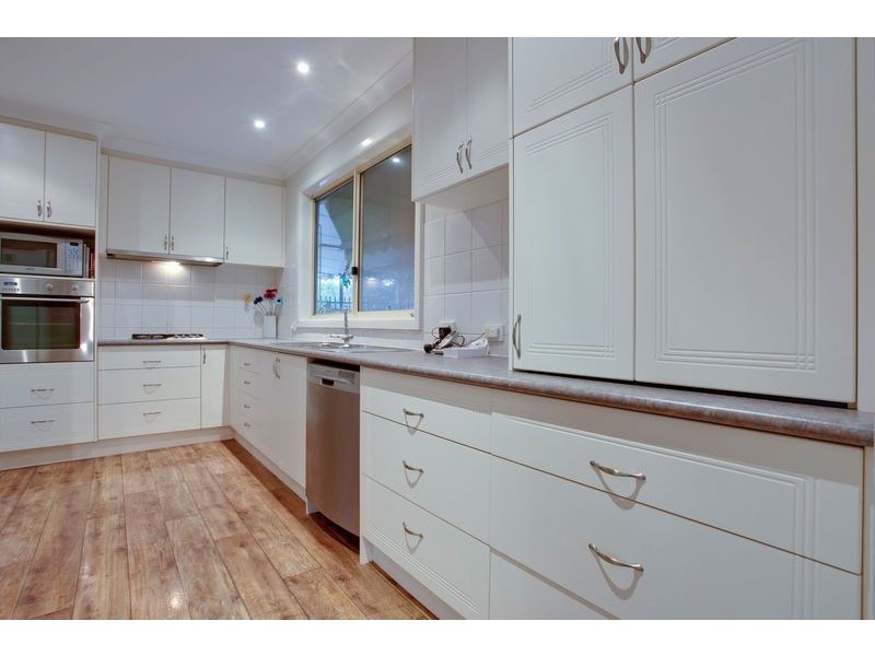 7 Suffolk Street, Wantirna South VIC 3152