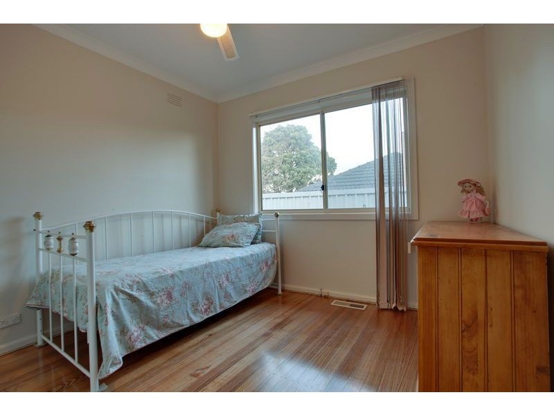 7 Suffolk Street, Wantirna South VIC 3152