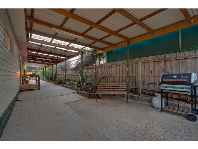 7 Suffolk Street, Wantirna South VIC 3152