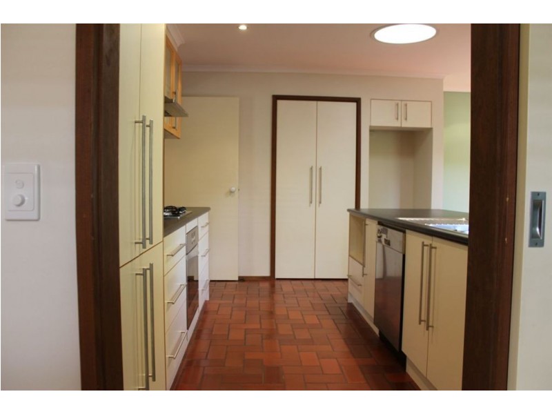 38 Nerissa Street, Ferntree Gully VIC 3156