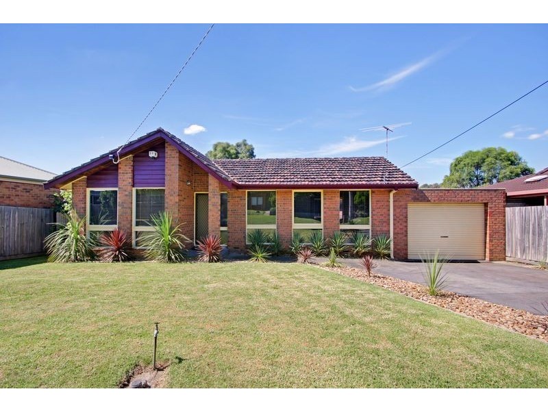 2 Twin Court, Ferntree Gully VIC 3156