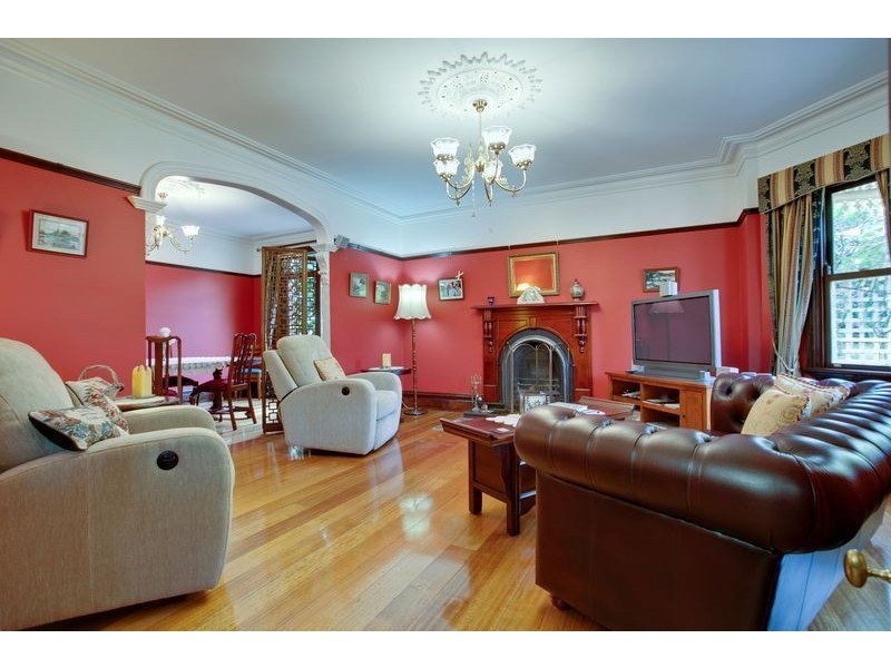 17 Clarkedale Rise, Kilsyth South VIC 3137