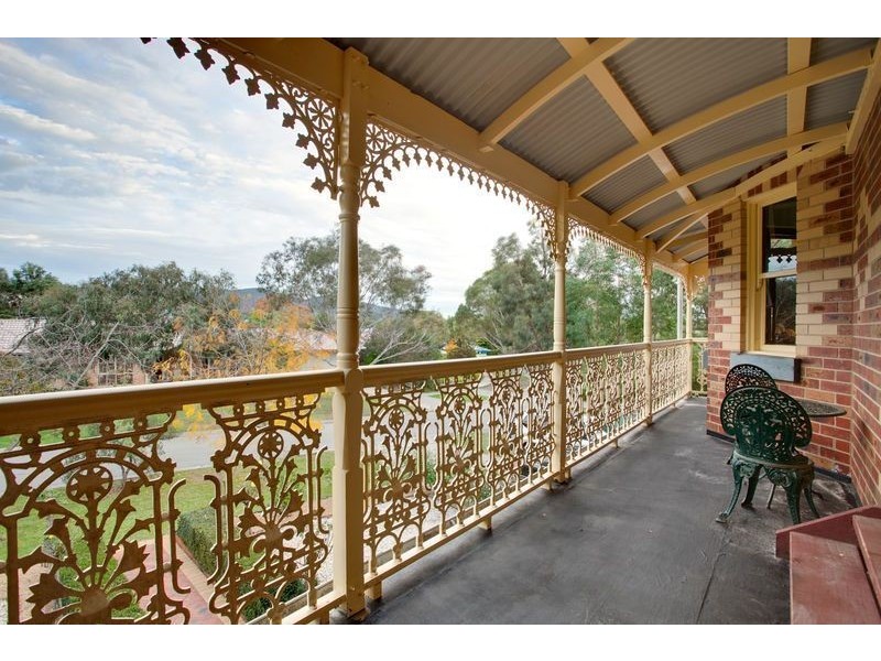 17 Clarkedale Rise, Kilsyth South VIC 3137