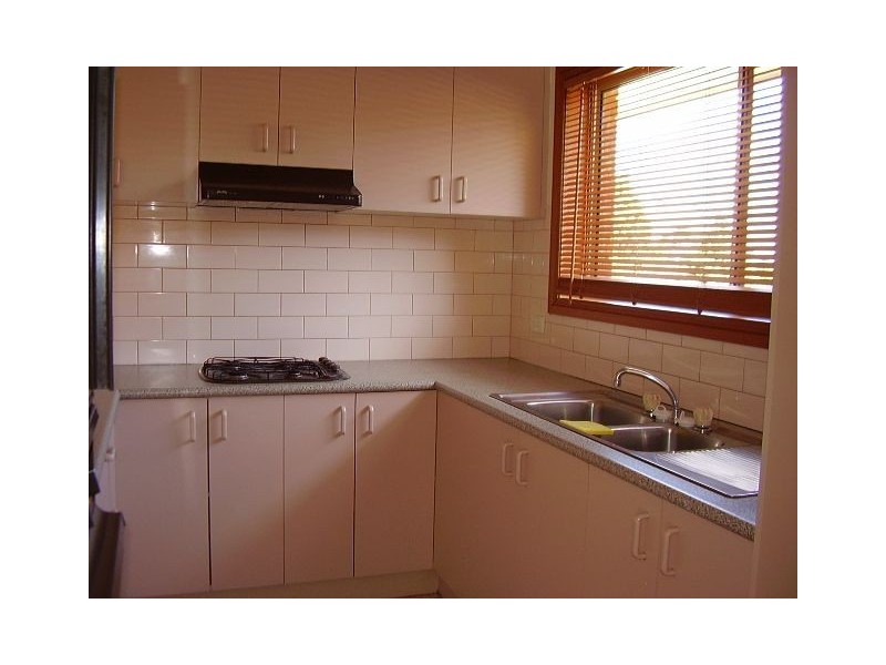 2/12 Owen Street, Boronia VIC 3155