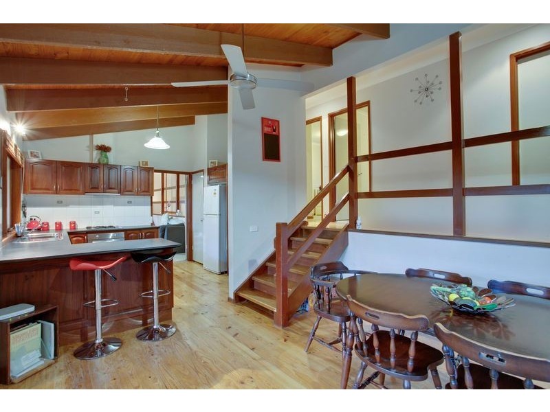 16 Gerratts Avenue, Upwey VIC 3158