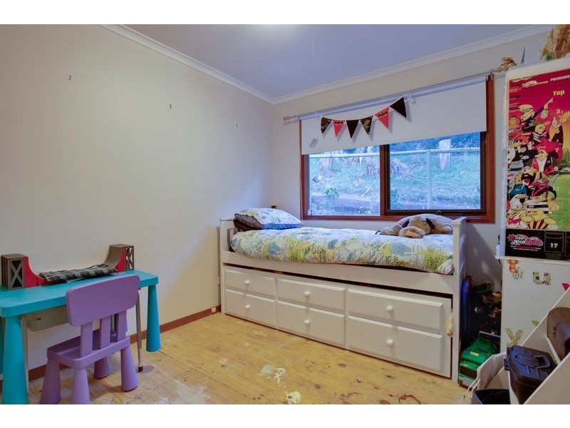 16 Gerratts Avenue, Upwey VIC 3158