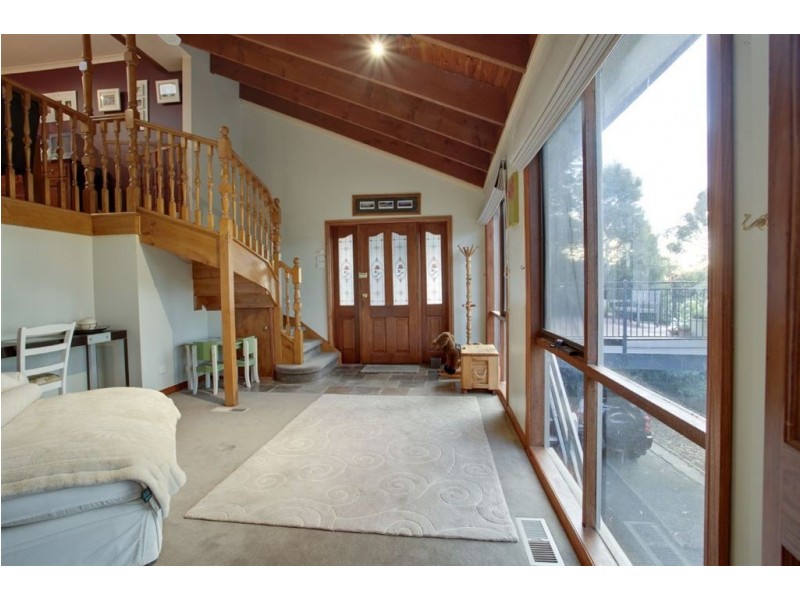 38 Bayview Crescent, The Basin VIC 3154