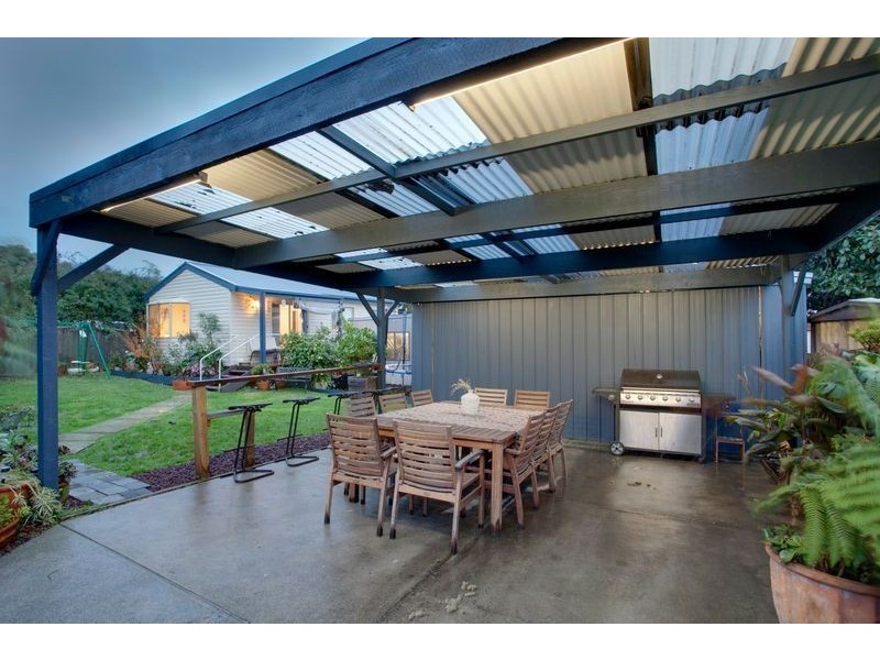 17 Laurel Avenue, Boronia VIC 3155