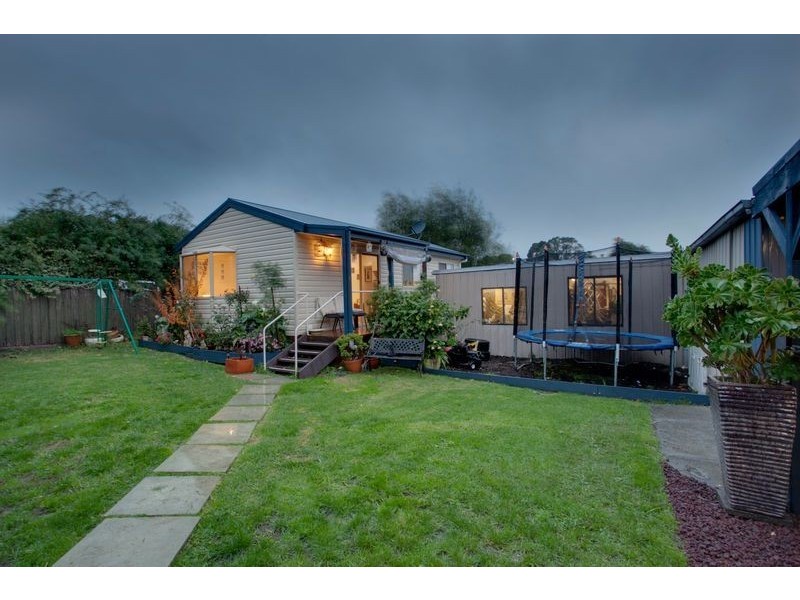 17 Laurel Avenue, Boronia VIC 3155