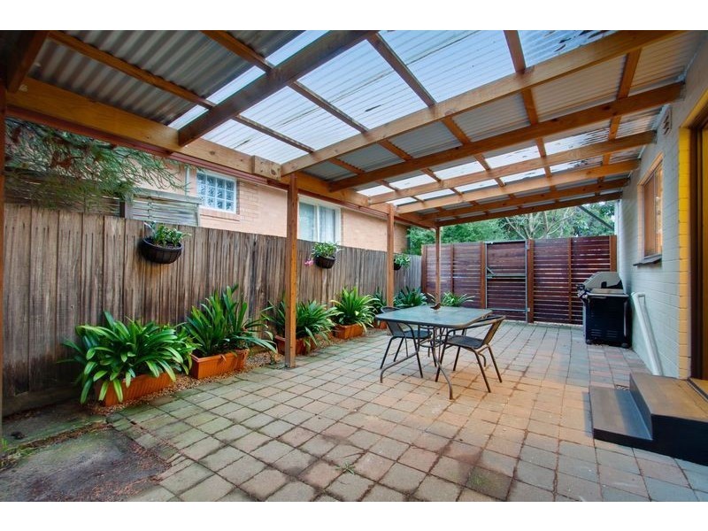 4 Cumberland Avenue, Bayswater VIC 3153