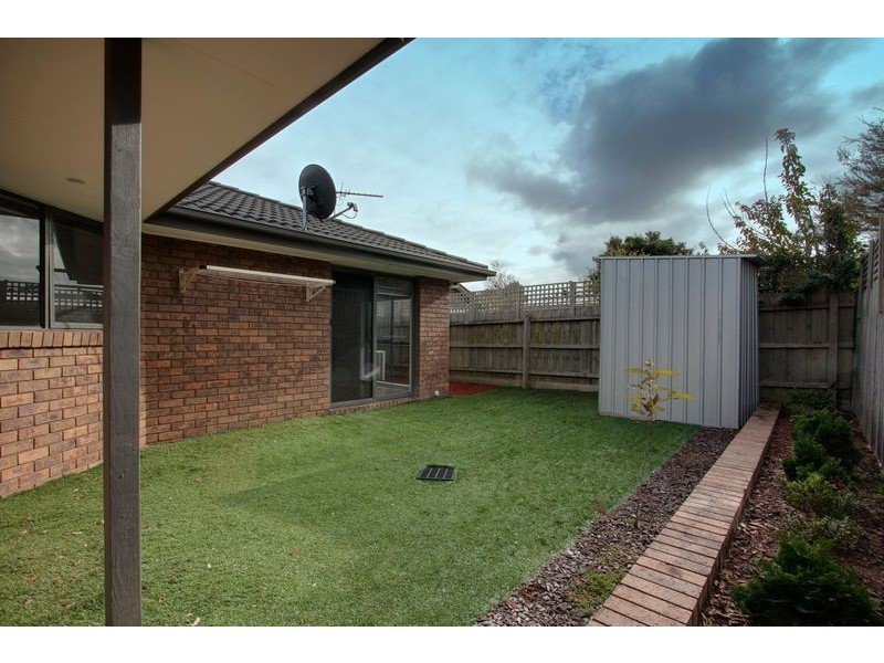 2/21 Riding Way, Ferntree Gully VIC 3156