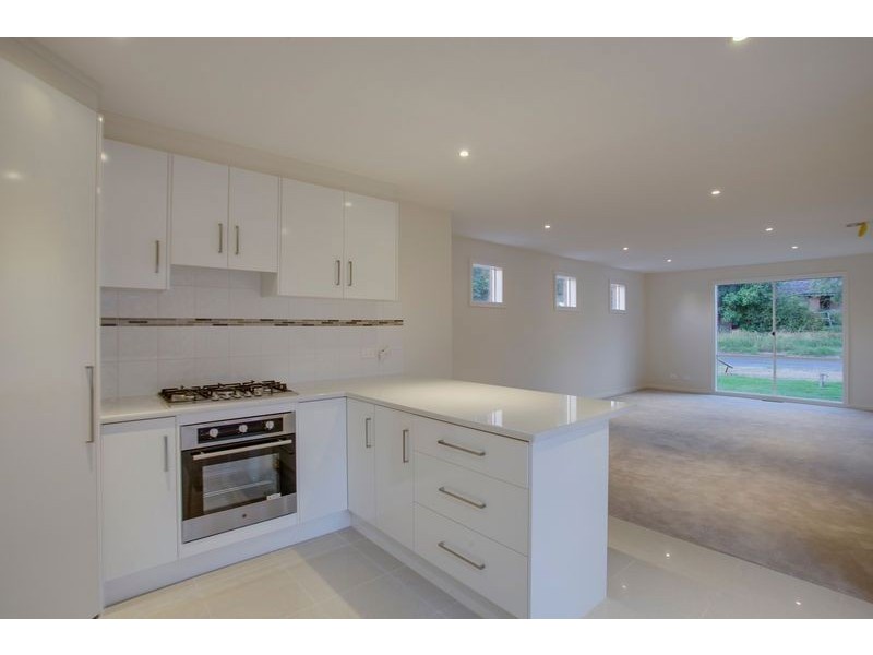 21 Church Street, Kilsyth VIC 3137