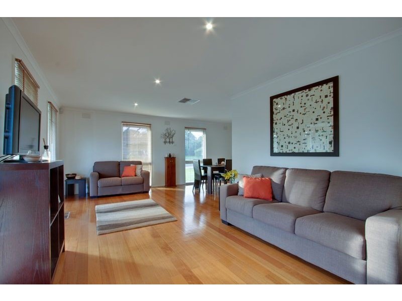 9 Westmere Drive, Boronia VIC 3155