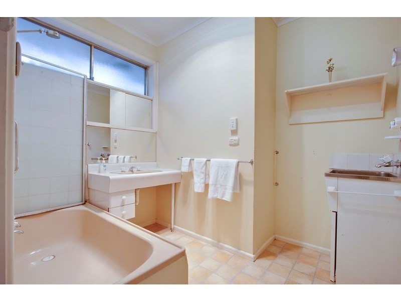 2/54 Paton Crescent, Boronia VIC 3155