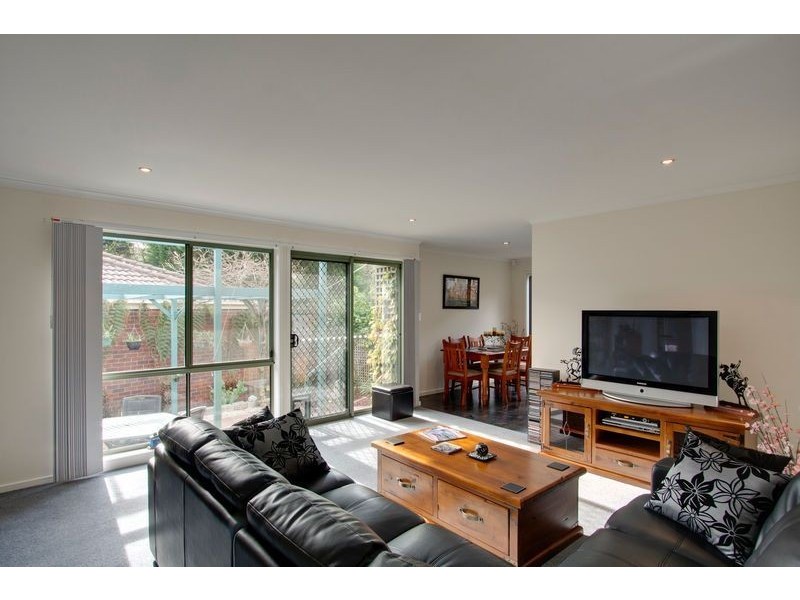7/12 St Elmo Avenue, Ferntree Gully VIC 3156