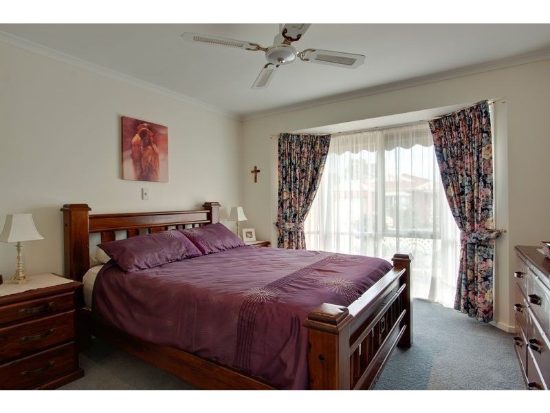 7/12 St Elmo Avenue, Ferntree Gully VIC 3156