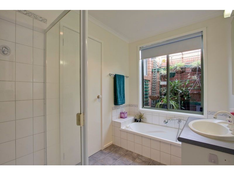 7/12 St Elmo Avenue, Ferntree Gully VIC 3156