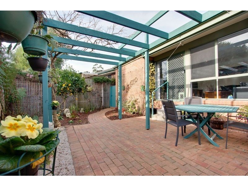 7/12 St Elmo Avenue, Ferntree Gully VIC 3156