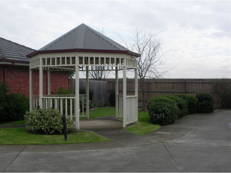 2/33 Elliott Street, Knoxfield VIC 3180