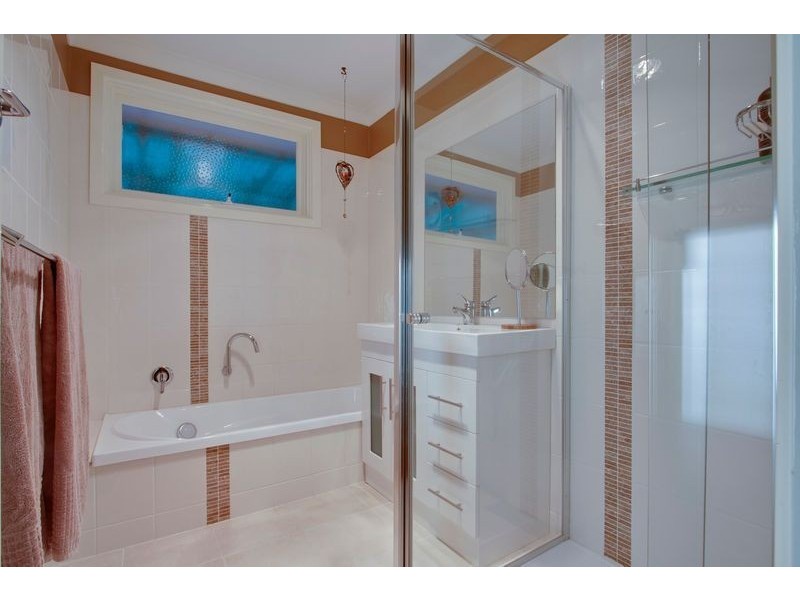 26 Robertson Crescent, Boronia VIC 3155